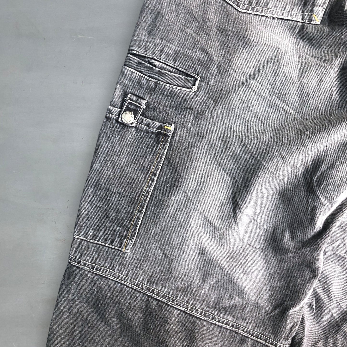 90s baggy hobo utility jeans (32 waist)