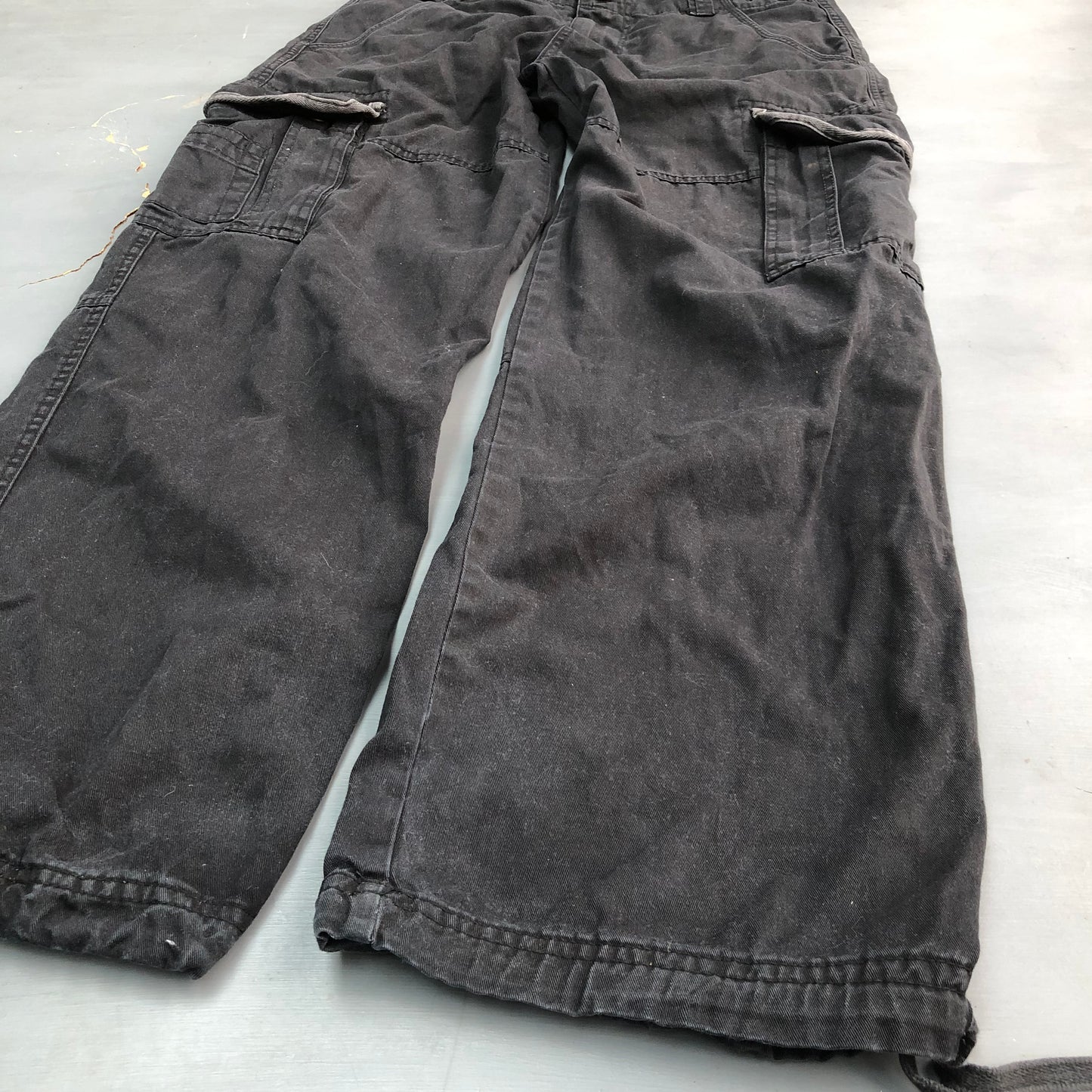 Early 00s Airwalk utility trousers (34 x 30)