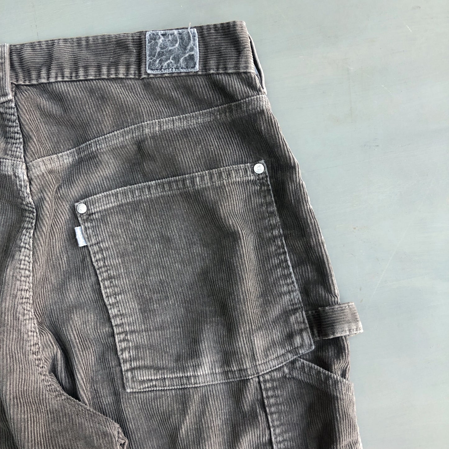 2000s Levis baggy SilverTab corduroy carpenter trousers (34 waist)